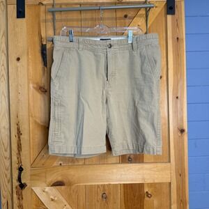 G.H. Bass‎ & Co. Mens Shorts Size 34 Khaki Casual Relaxed Fit